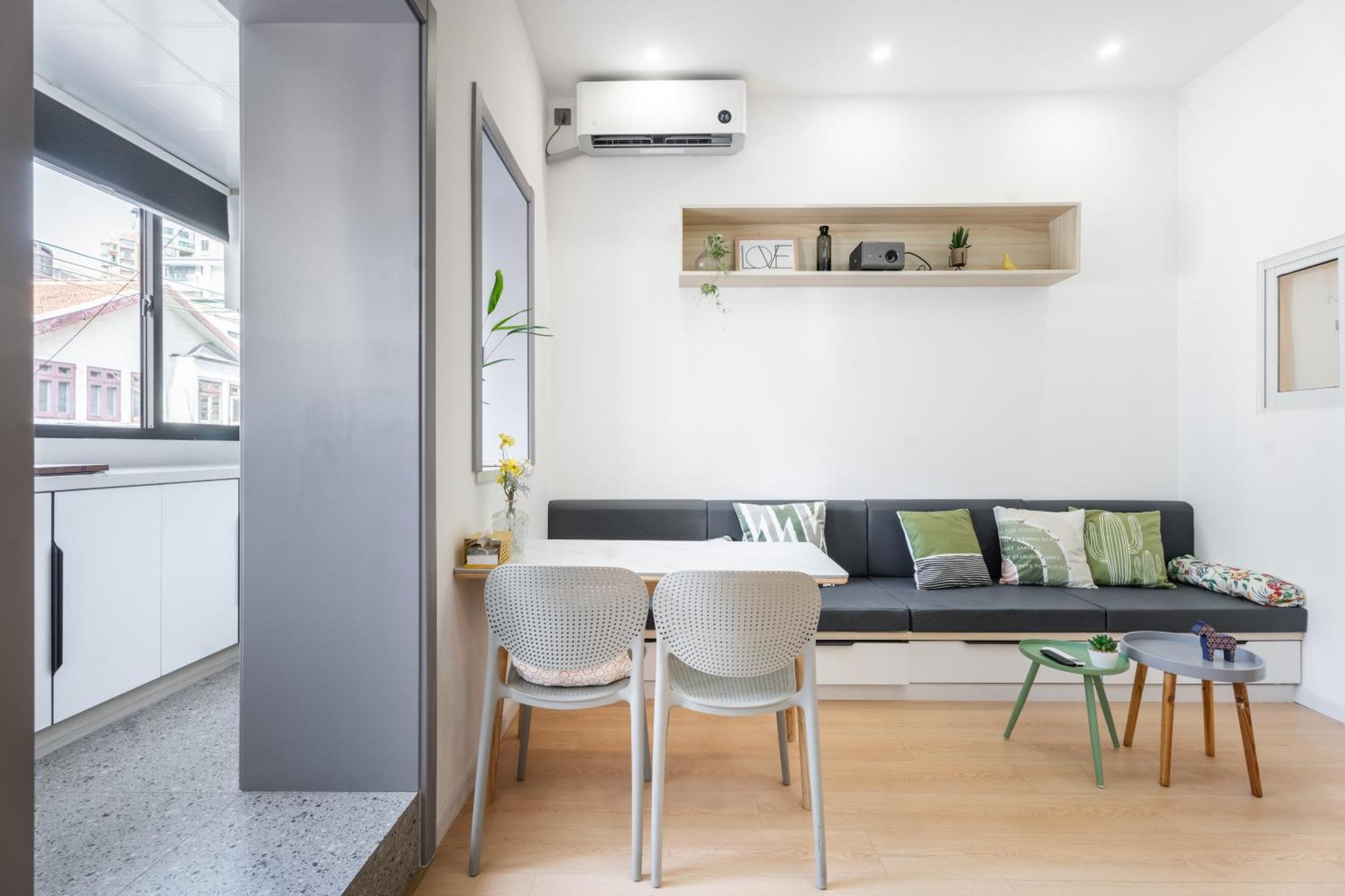 Hills&xing 1884 Family Near Line2 & Line12 West Nanjing Road Apartment *
